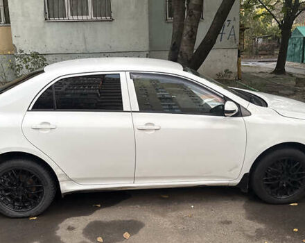 Белый Тойота Королла, объемом двигателя 1.6 л и пробегом 120 тыс. км за 8900 $, фото 2 на Automoto.ua