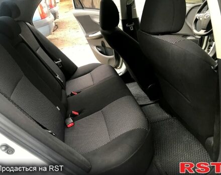 Белый Тойота Королла, объемом двигателя 16 л и пробегом 138 тыс. км за 10800 $, фото 10 на Automoto.ua