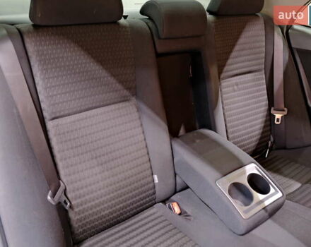 Белый Тойота Королла, объемом двигателя 1.6 л и пробегом 119 тыс. км за 7900 $, фото 35 на Automoto.ua