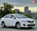 Белый Тойота Королла, объемом двигателя 1.6 л и пробегом 165 тыс. км за 8800 $, фото 1 на Automoto.ua