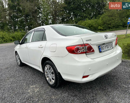 Белый Тойота Королла, объемом двигателя 1.6 л и пробегом 147 тыс. км за 8300 $, фото 3 на Automoto.ua