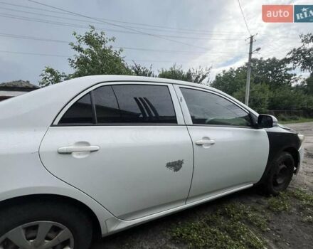 Белый Тойота Королла, объемом двигателя 1.3 л и пробегом 270 тыс. км за 5850 $, фото 3 на Automoto.ua