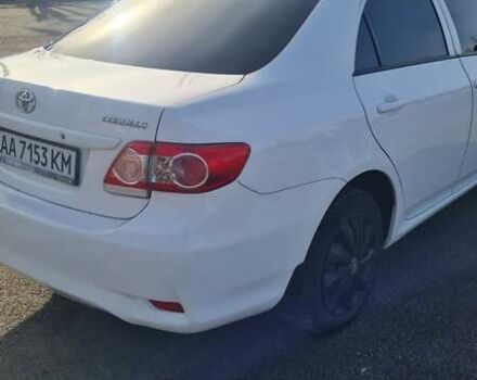 Белый Тойота Королла, объемом двигателя 1.6 л и пробегом 194 тыс. км за 8500 $, фото 3 на Automoto.ua