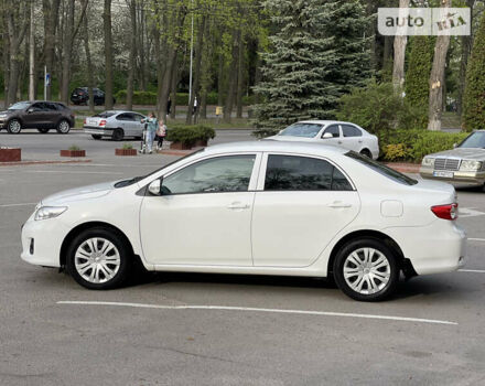 Белый Тойота Королла, объемом двигателя 1.6 л и пробегом 146 тыс. км за 9900 $, фото 6 на Automoto.ua