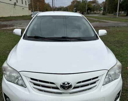 Белый Тойота Королла, объемом двигателя 1.6 л и пробегом 160 тыс. км за 8500 $, фото 1 на Automoto.ua