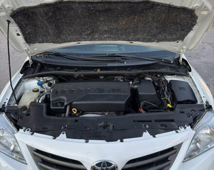 Белый Тойота Королла, объемом двигателя 1.33 л и пробегом 220 тыс. км за 6500 $, фото 18 на Automoto.ua