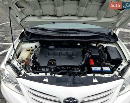Білий Тойота Королла, об'ємом двигуна 1.6 л та пробігом 97 тис. км за 11300 $, фото 40 на Automoto.ua