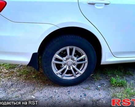 Білий Тойота Королла, об'ємом двигуна 1.3 л та пробігом 308 тис. км за 7200 $, фото 3 на Automoto.ua