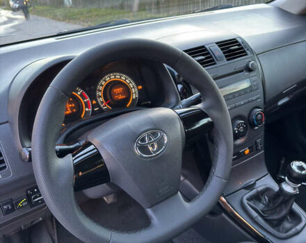 Белый Тойота Королла, объемом двигателя 1.33 л и пробегом 220 тыс. км за 6500 $, фото 17 на Automoto.ua