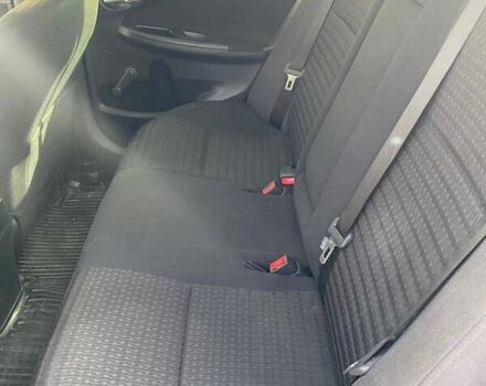 Білий Тойота Королла, об'ємом двигуна 1.3 л та пробігом 349 тис. км за 5000 $, фото 6 на Automoto.ua