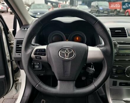 Білий Тойота Королла, об'ємом двигуна 1.6 л та пробігом 97 тис. км за 11300 $, фото 29 на Automoto.ua