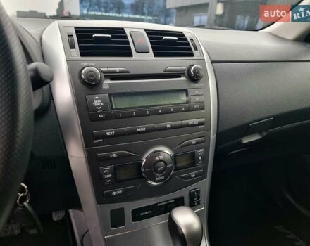 Білий Тойота Королла, об'ємом двигуна 1.6 л та пробігом 97 тис. км за 11300 $, фото 26 на Automoto.ua