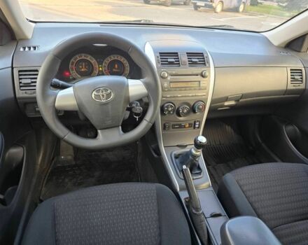 Білий Тойота Королла, об'ємом двигуна 1.3 л та пробігом 200 тис. км за 6500 $, фото 12 на Automoto.ua