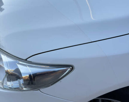 Белый Тойота Королла, объемом двигателя 1.33 л и пробегом 220 тыс. км за 6500 $, фото 14 на Automoto.ua