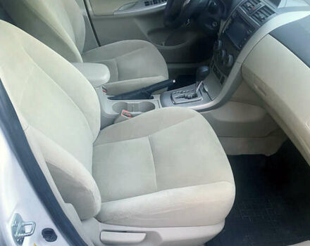 Белый Тойота Королла, объемом двигателя 1.8 л и пробегом 220 тыс. км за 7999 $, фото 8 на Automoto.ua
