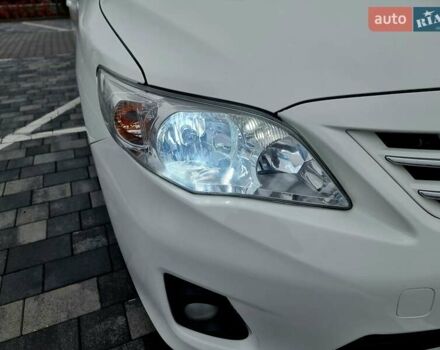 Білий Тойота Королла, об'ємом двигуна 1.6 л та пробігом 97 тис. км за 11300 $, фото 12 на Automoto.ua