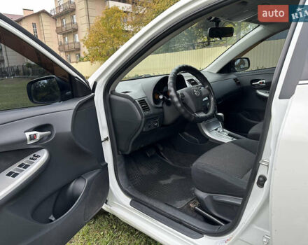 Белый Тойота Королла, объемом двигателя 1.6 л и пробегом 160 тыс. км за 8500 $, фото 8 на Automoto.ua