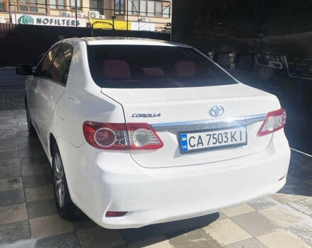 Белый Тойота Королла, объемом двигателя 1.8 л и пробегом 219 тыс. км за 7999 $, фото 5 на Automoto.ua