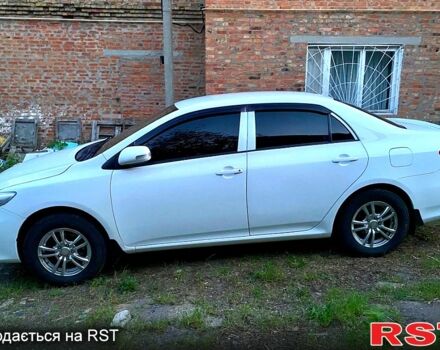 Білий Тойота Королла, об'ємом двигуна 1.3 л та пробігом 308 тис. км за 7200 $, фото 4 на Automoto.ua