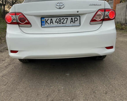 Белый Тойота Королла, объемом двигателя 1.3 л и пробегом 305 тыс. км за 8100 $, фото 4 на Automoto.ua