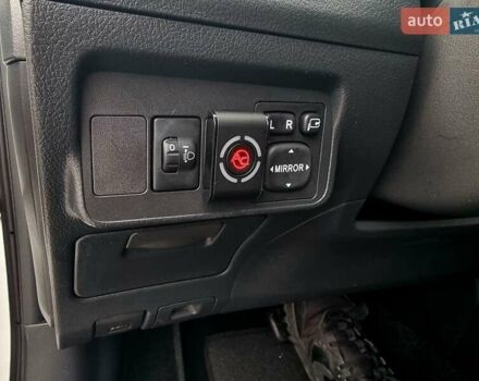 Білий Тойота Королла, об'ємом двигуна 1.6 л та пробігом 97 тис. км за 11300 $, фото 39 на Automoto.ua