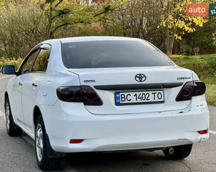 Білий Тойота Королла, об'ємом двигуна 1.33 л та пробігом 302 тис. км за 3999 $, фото 10 на Automoto.ua