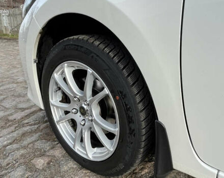 Белый Тойота Королла, объемом двигателя 1.6 л и пробегом 142 тыс. км за 12000 $, фото 11 на Automoto.ua