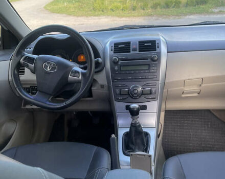 Белый Тойота Королла, объемом двигателя 1.36 л и пробегом 179 тыс. км за 8500 $, фото 7 на Automoto.ua
