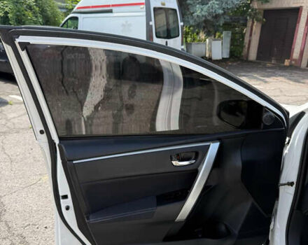 Белый Тойота Королла, объемом двигателя 1.6 л и пробегом 190 тыс. км за 12500 $, фото 12 на Automoto.ua