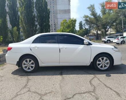 Білий Тойота Королла, об'ємом двигуна 1.6 л та пробігом 187 тис. км за 11500 $, фото 3 на Automoto.ua