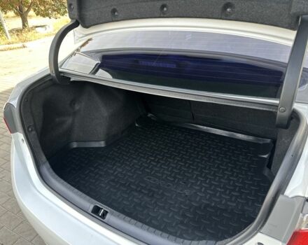 Білий Тойота Королла, об'ємом двигуна 1.6 л та пробігом 158 тис. км за 13800 $, фото 14 на Automoto.ua