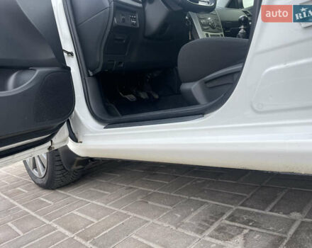 Білий Тойота Королла, об'ємом двигуна 1.6 л та пробігом 141 тис. км за 9800 $, фото 15 на Automoto.ua