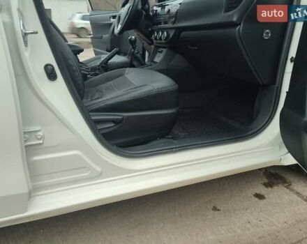 Белый Тойота Королла, объемом двигателя 1.3 л и пробегом 150 тыс. км за 10500 $, фото 33 на Automoto.ua
