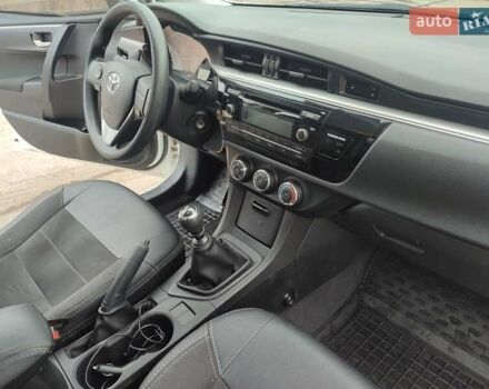 Белый Тойота Королла, объемом двигателя 1.3 л и пробегом 150 тыс. км за 10500 $, фото 35 на Automoto.ua