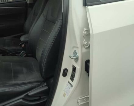 Белый Тойота Королла, объемом двигателя 1.3 л и пробегом 150 тыс. км за 10500 $, фото 19 на Automoto.ua