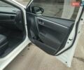Белый Тойота Королла, объемом двигателя 1.3 л и пробегом 150 тыс. км за 10500 $, фото 32 на Automoto.ua