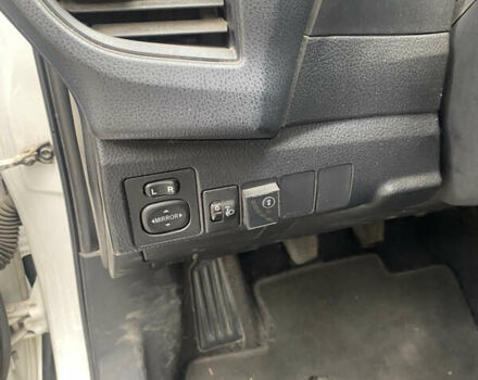 Білий Тойота Королла, об'ємом двигуна 1.33 л та пробігом 91 тис. км за 11500 $, фото 8 на Automoto.ua