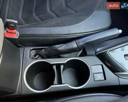 Белый Тойота Королла, объемом двигателя 1.6 л и пробегом 159 тыс. км за 12800 $, фото 12 на Automoto.ua