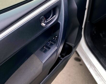 Белый Тойота Королла, объемом двигателя 1.6 л и пробегом 200 тыс. км за 8800 $, фото 10 на Automoto.ua