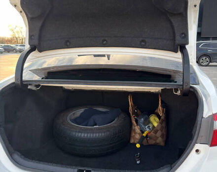 Белый Тойота Королла, объемом двигателя 1.6 л и пробегом 183 тыс. км за 9890 $, фото 27 на Automoto.ua