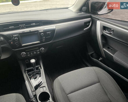 Белый Тойота Королла, объемом двигателя 1.6 л и пробегом 193 тыс. км за 12500 $, фото 23 на Automoto.ua