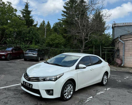 Белый Тойота Королла, объемом двигателя 1.6 л и пробегом 190 тыс. км за 12500 $, фото 1 на Automoto.ua