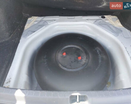 Белый Тойота Королла, объемом двигателя 1.3 л и пробегом 83 тыс. км за 12000 $, фото 9 на Automoto.ua