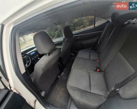 Белый Тойота Королла, объемом двигателя 1.33 л и пробегом 376 тыс. км за 6500 $, фото 18 на Automoto.ua