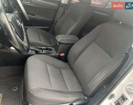 Белый Тойота Королла, объемом двигателя 1.6 л и пробегом 193 тыс. км за 12500 $, фото 12 на Automoto.ua