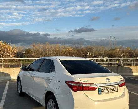 Белый Тойота Королла, объемом двигателя 1.6 л и пробегом 183 тыс. км за 9890 $, фото 4 на Automoto.ua