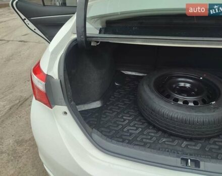 Белый Тойота Королла, объемом двигателя 1.3 л и пробегом 150 тыс. км за 10500 $, фото 25 на Automoto.ua
