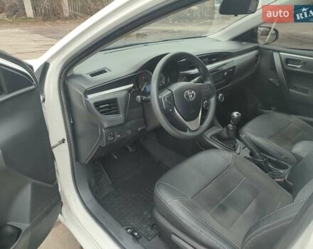 Белый Тойота Королла, объемом двигателя 1.3 л и пробегом 150 тыс. км за 10500 $, фото 17 на Automoto.ua