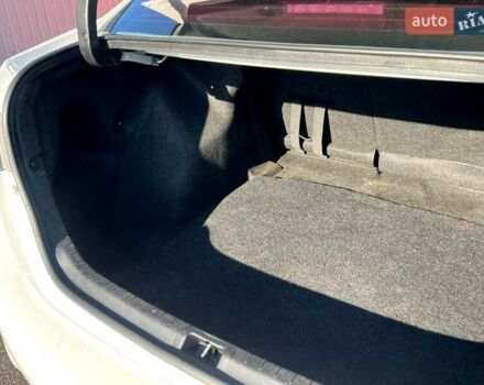 Белый Тойота Королла, объемом двигателя 1.6 л и пробегом 197 тыс. км за 11999 $, фото 48 на Automoto.ua