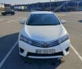 Белый Тойота Королла, объемом двигателя 1.4 л и пробегом 177 тыс. км за 10000 $, фото 1 на Automoto.ua